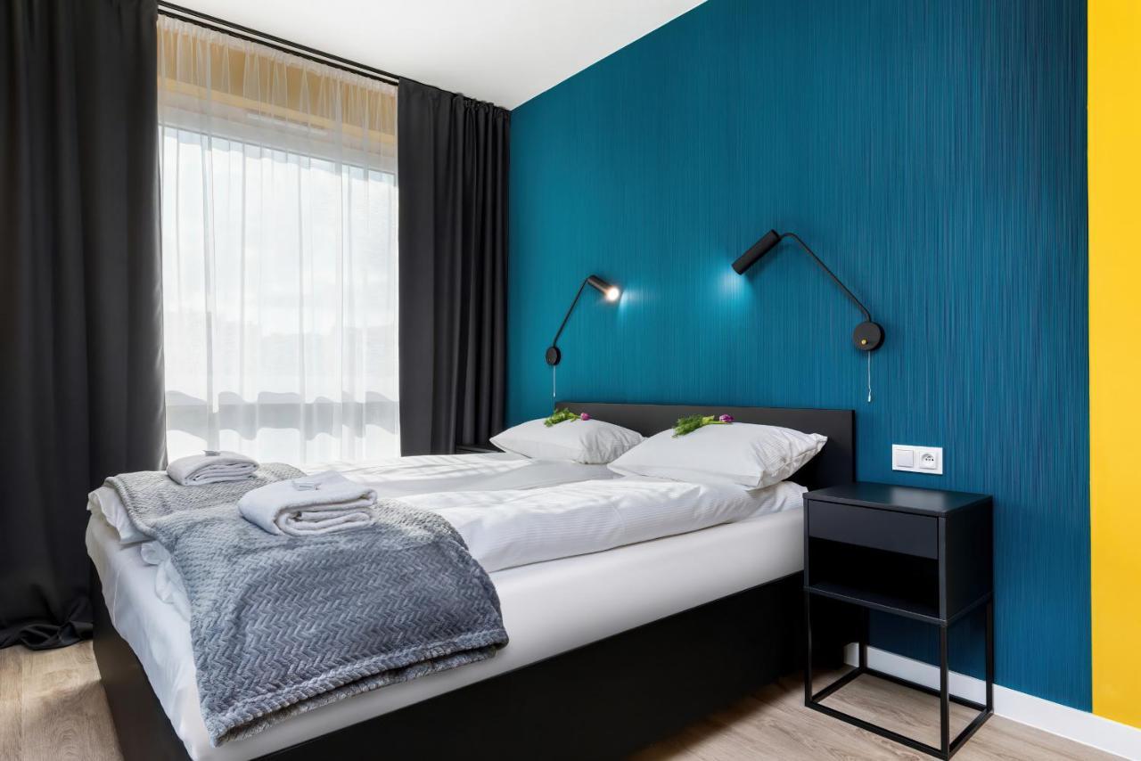 Modern City Center Apartments By Noclegi Renters Poznan Exterior photo