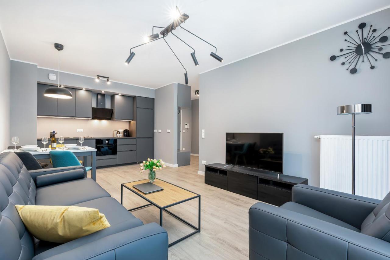Modern City Center Apartments By Noclegi Renters Poznan Exterior photo